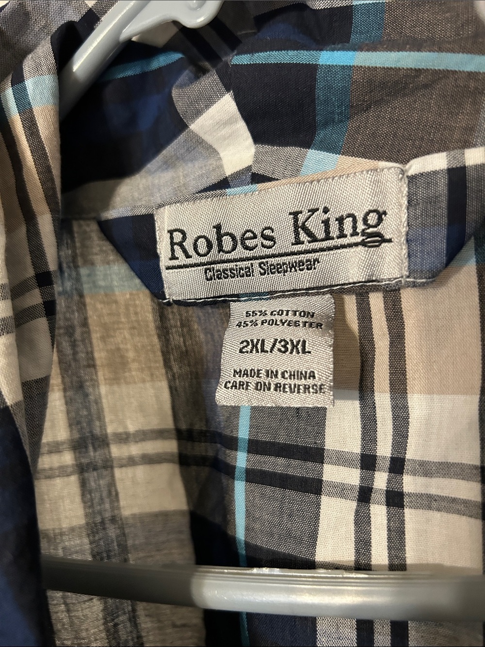 Robes King 2xl 3xl blue white and turquoise plaid (highly sought after color)